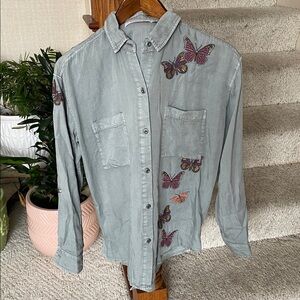 Billy T Flouncy Butterfly Embroidered Button-Up Shirt